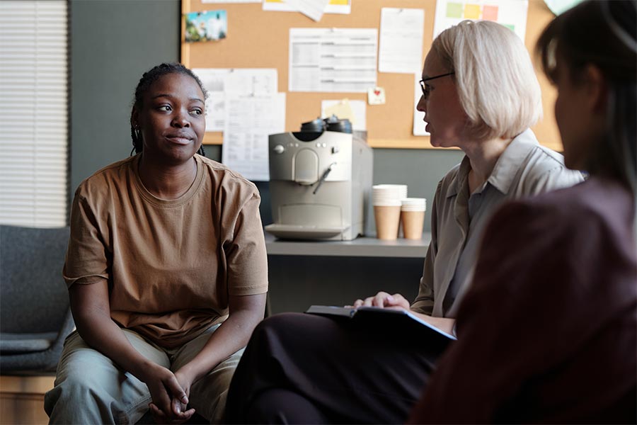 An adult outpatient therapy session with a supportive counselor at Lincoln Behavioral Services.